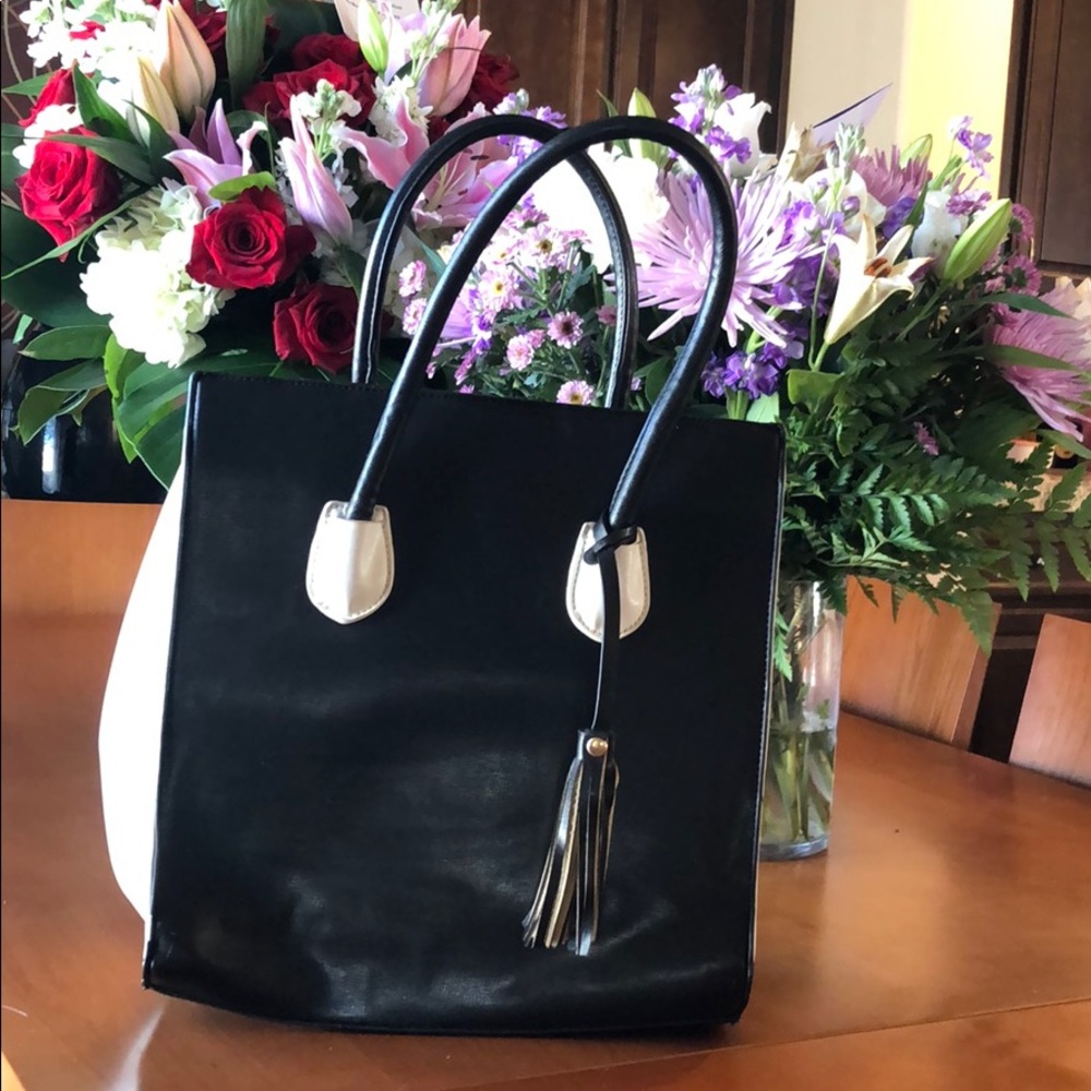 Maison Du sac Paris Bag